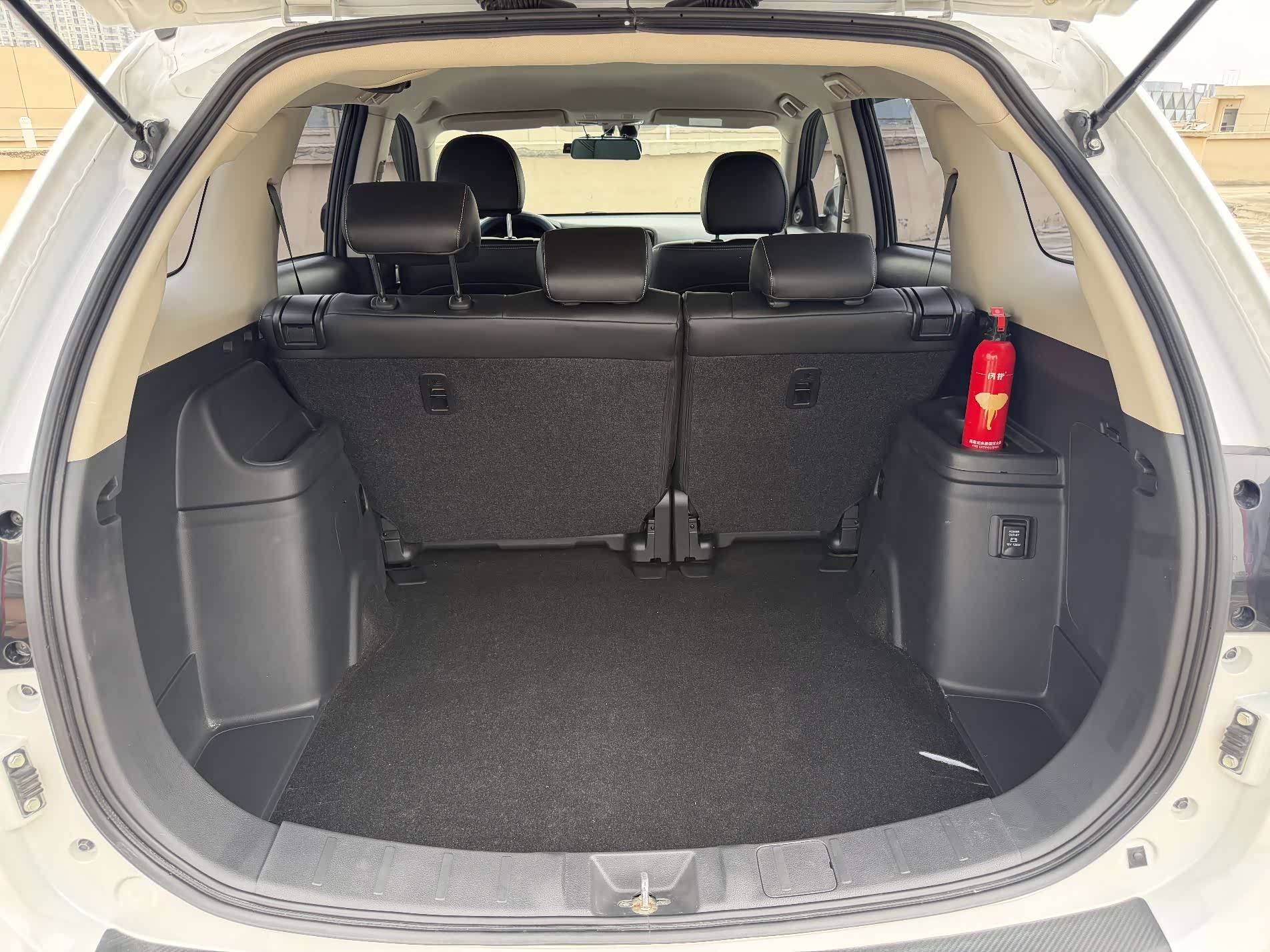 Mitsubishi Outlander, 2022 15