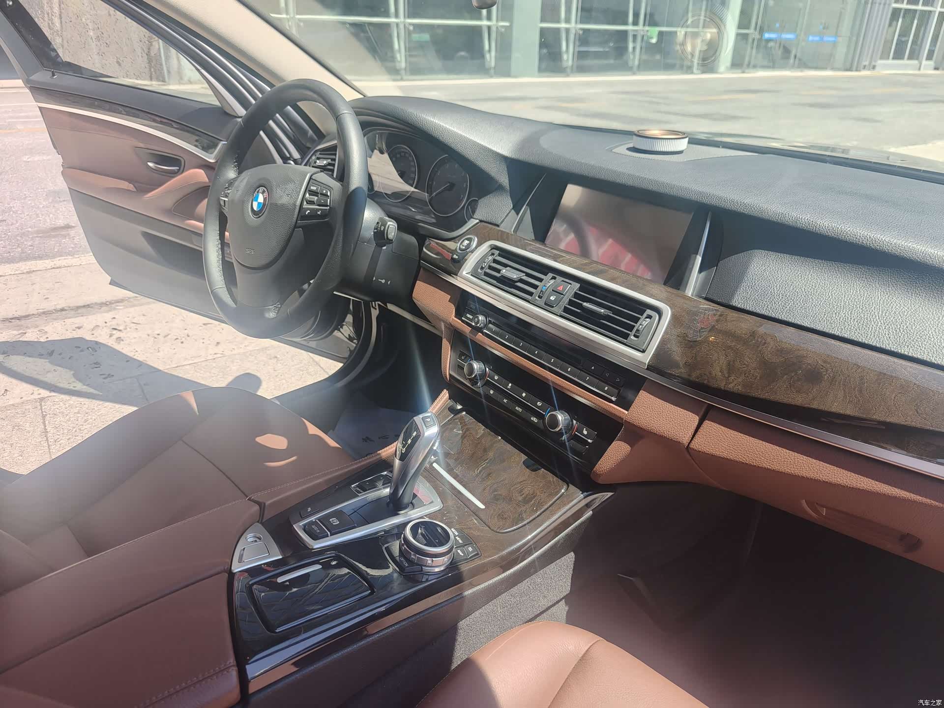 BMW 5 Series, 2016 8