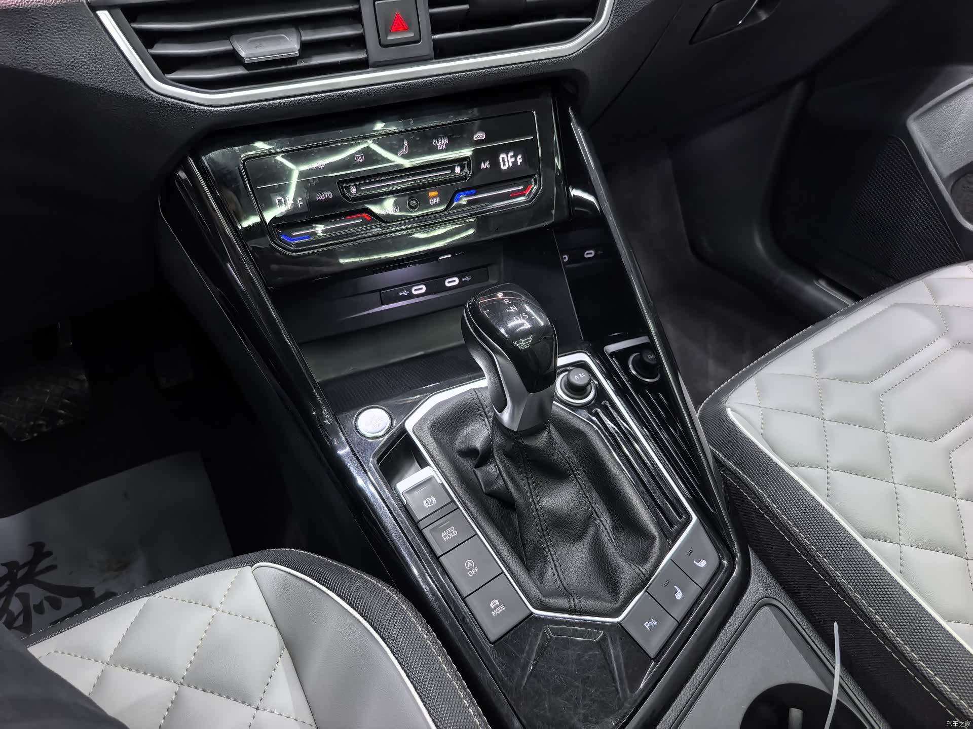 Volkswagen Tayron, 2023 18