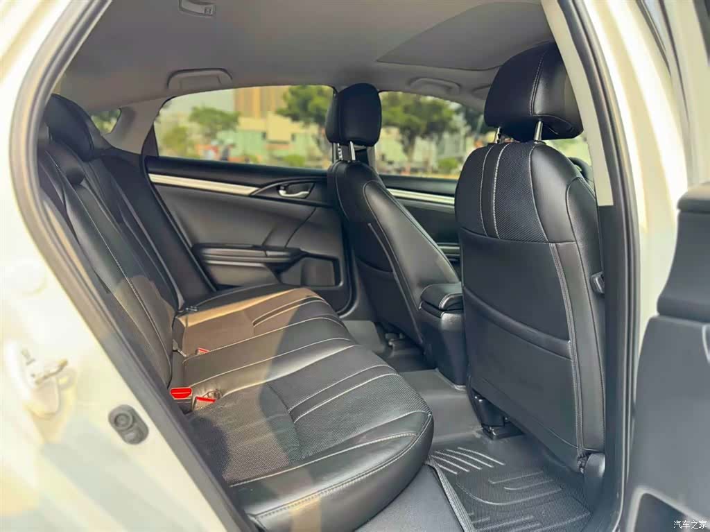 Honda Civic, 2019 6