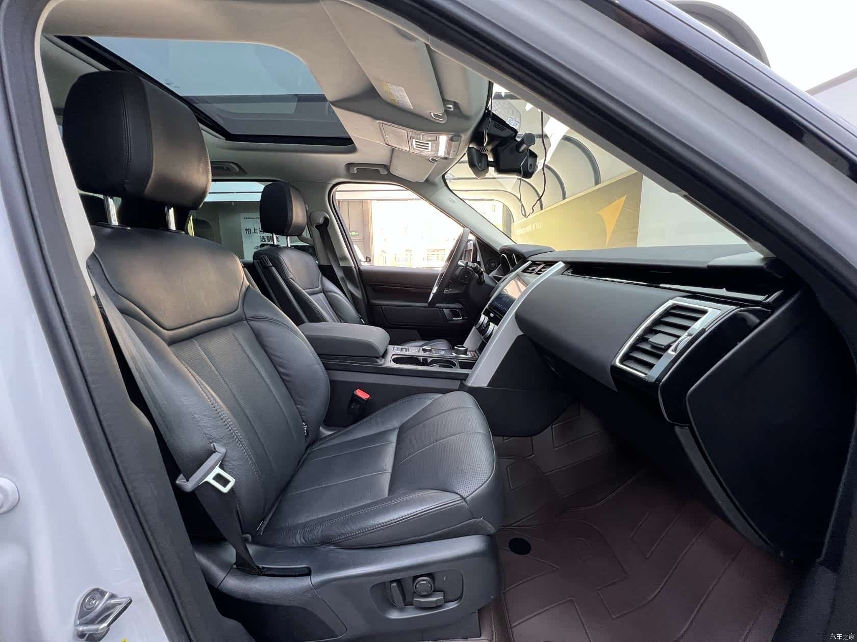 Land Rover Discovery, 2019 8