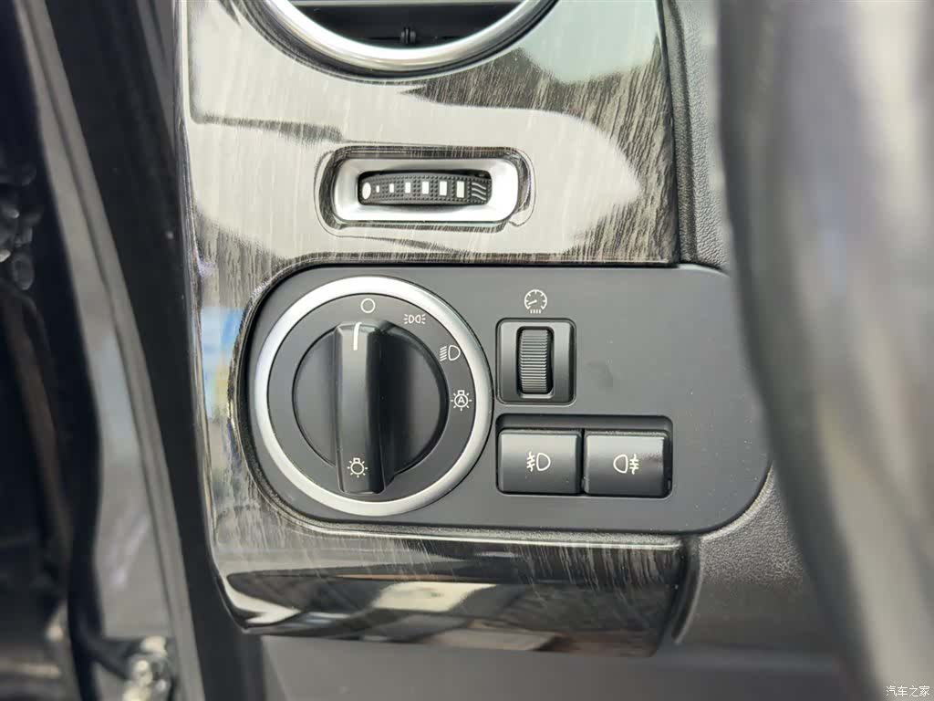 Land Rover Discovery, 2016 17