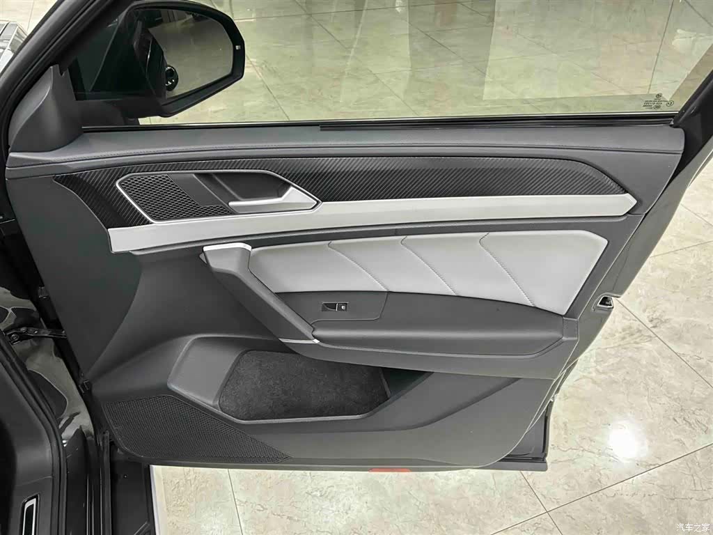 Volkswagen Tayron, 2023 12