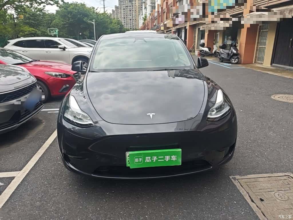 Tesla Model Y, 2024 3