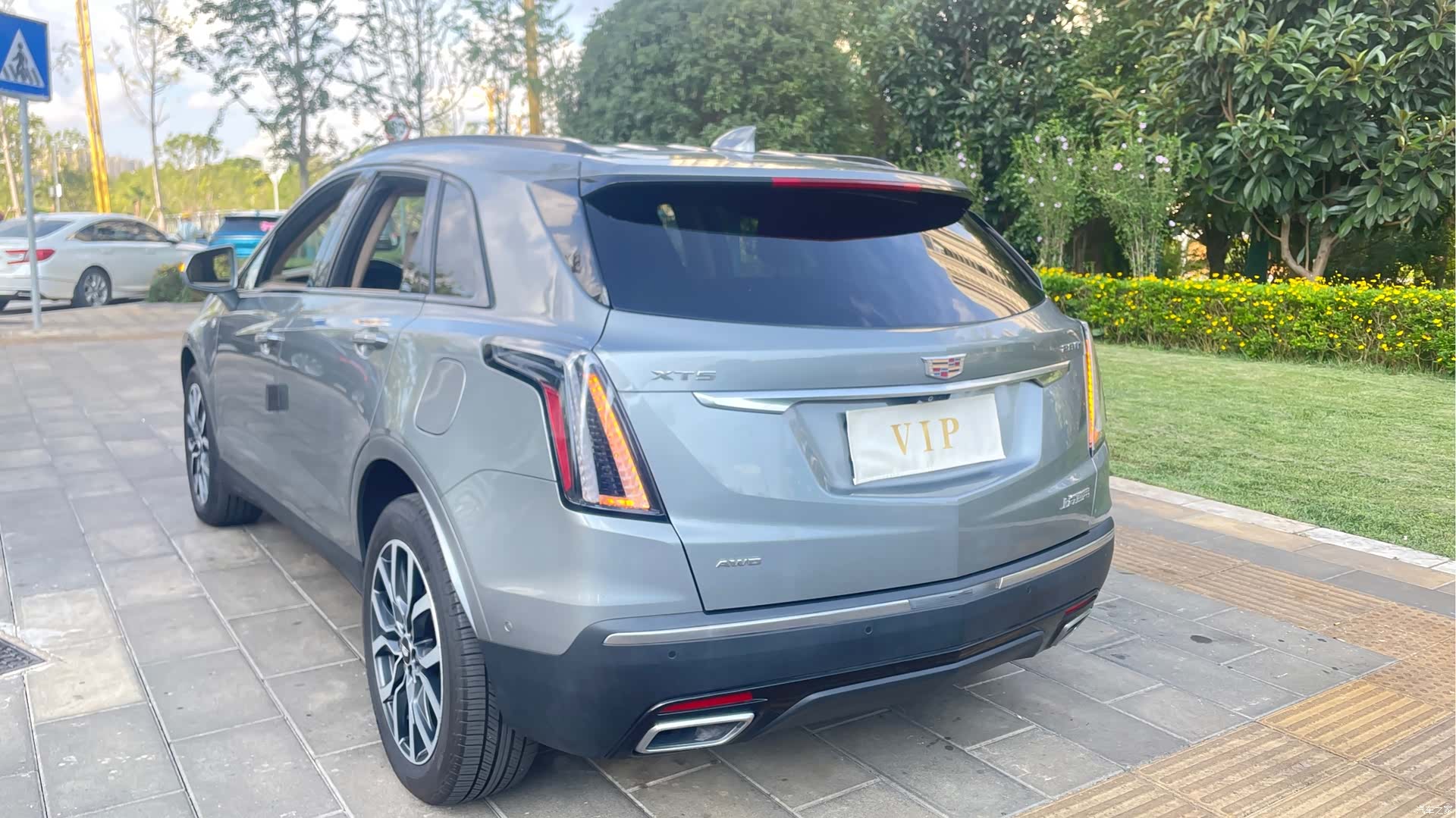 Cadillac XT5, 2025 9