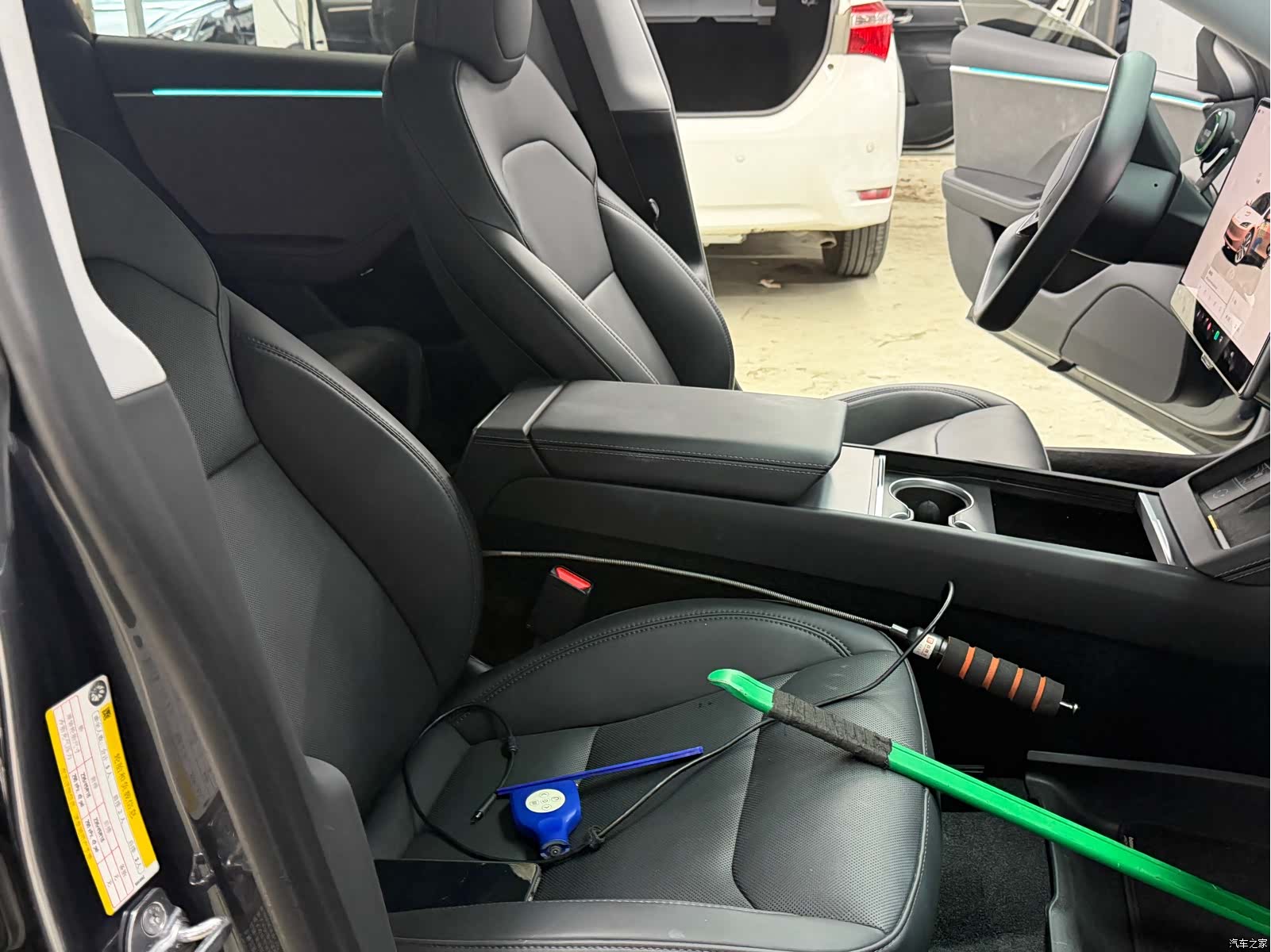 Tesla Model 3, 2024 6
