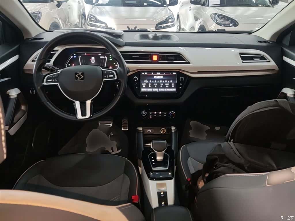 Volkswagen E20X, 2021 10