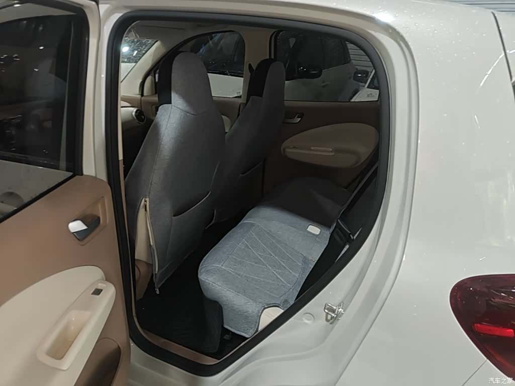 Wuling MINIEV, 2025 17