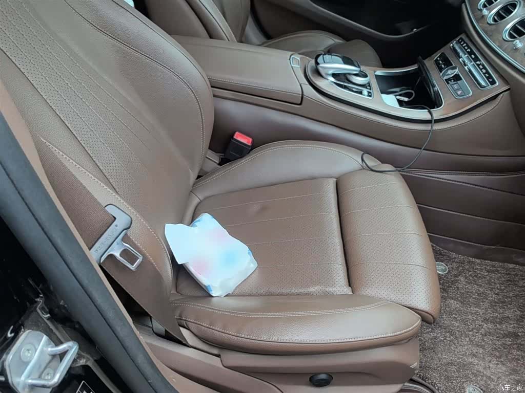 Mercedes-Benz E-Class, 2018 25