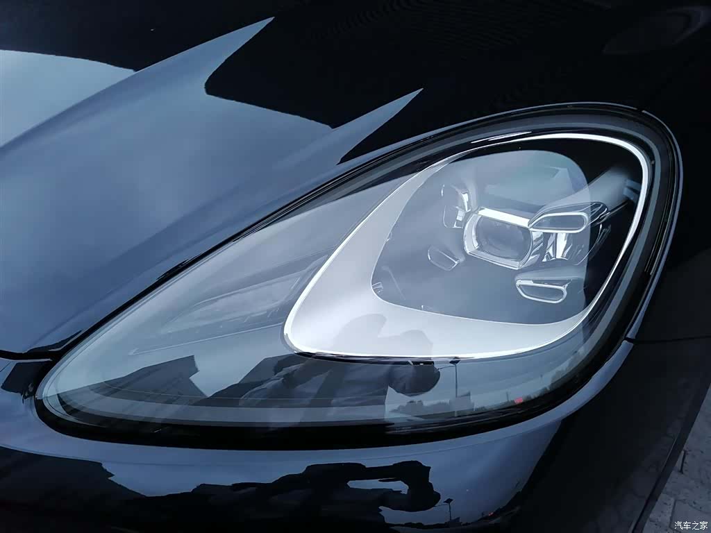 Porsche Cayenne, 2023 все фото