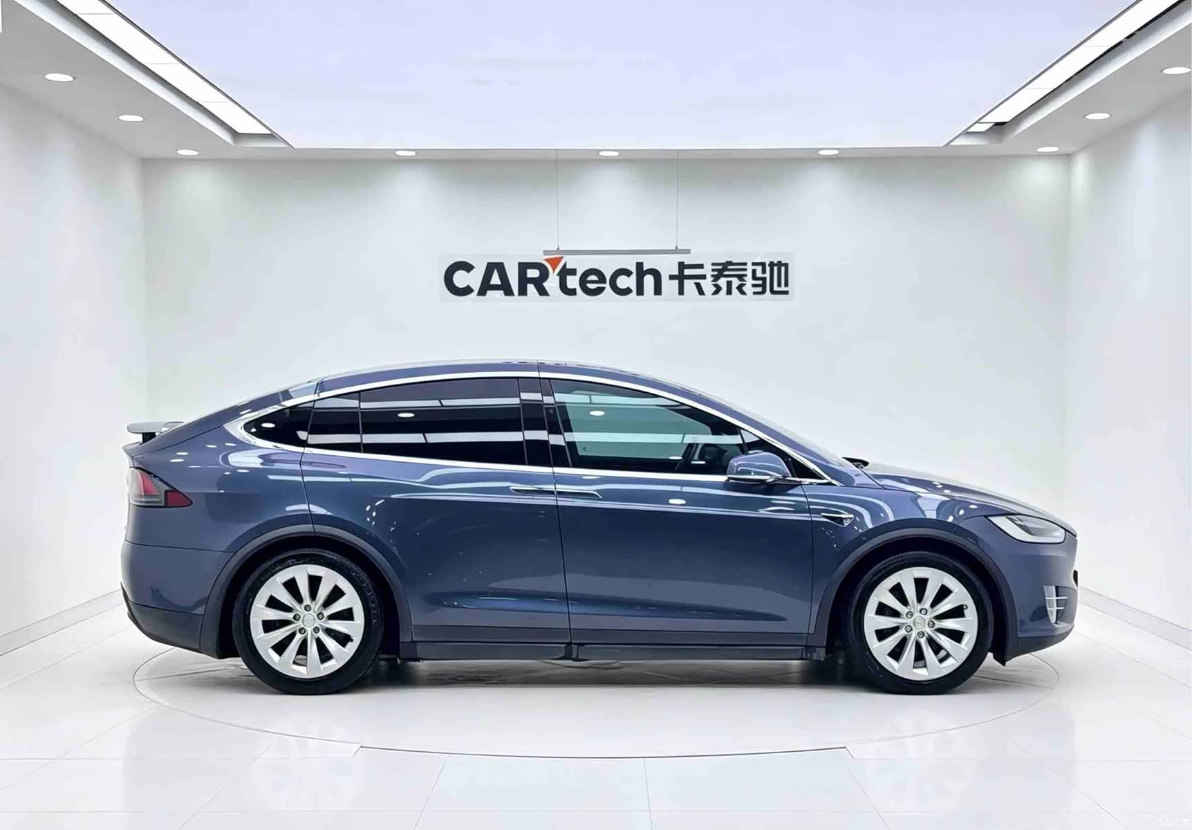 Tesla Model X, 2020 7
