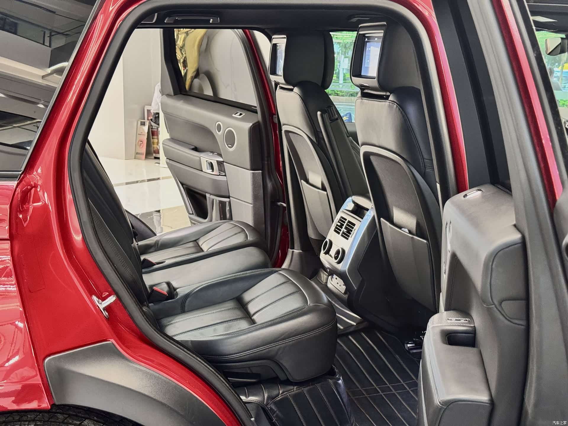 Land Rover Range Rover, 2019 19
