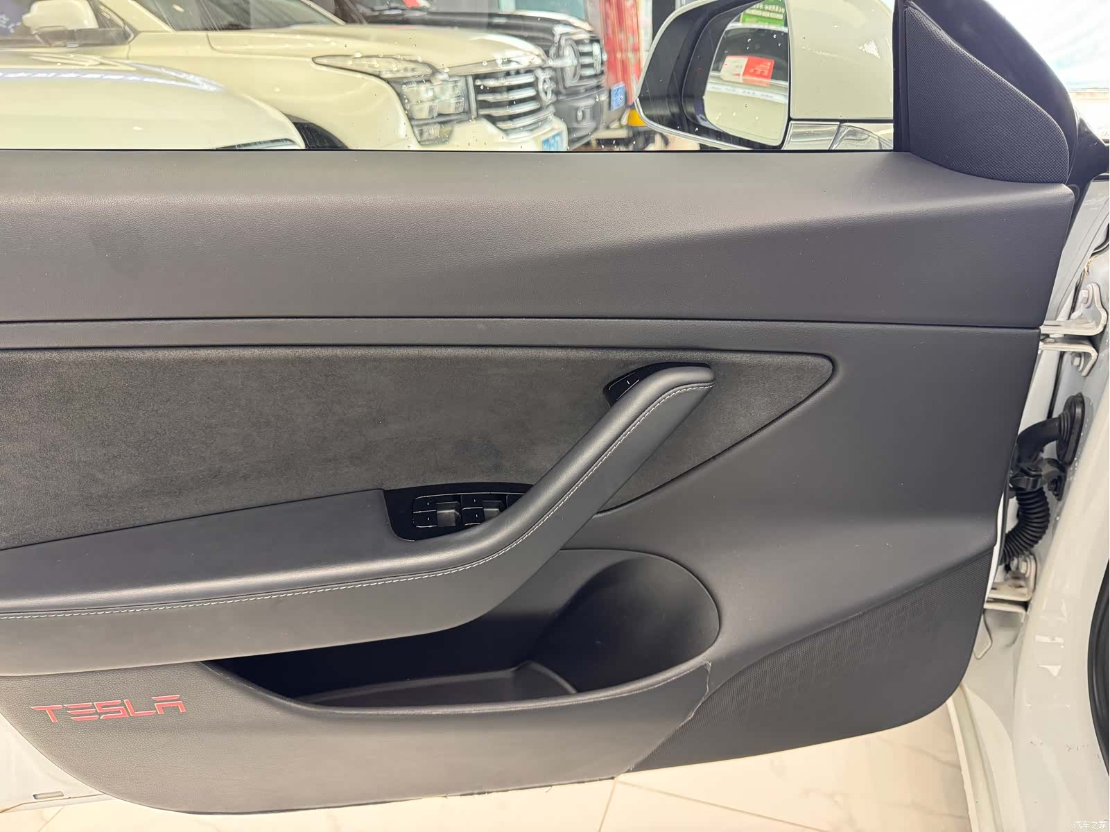 Tesla Model 3, 2019 13