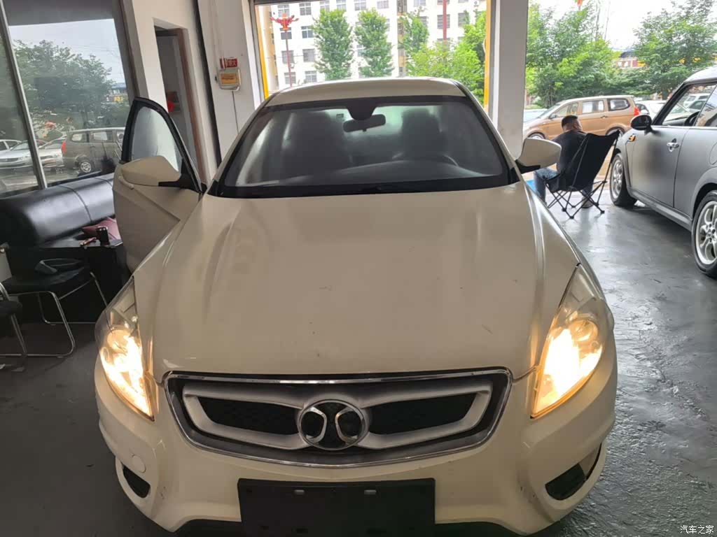 BAIC D50, 2016 3