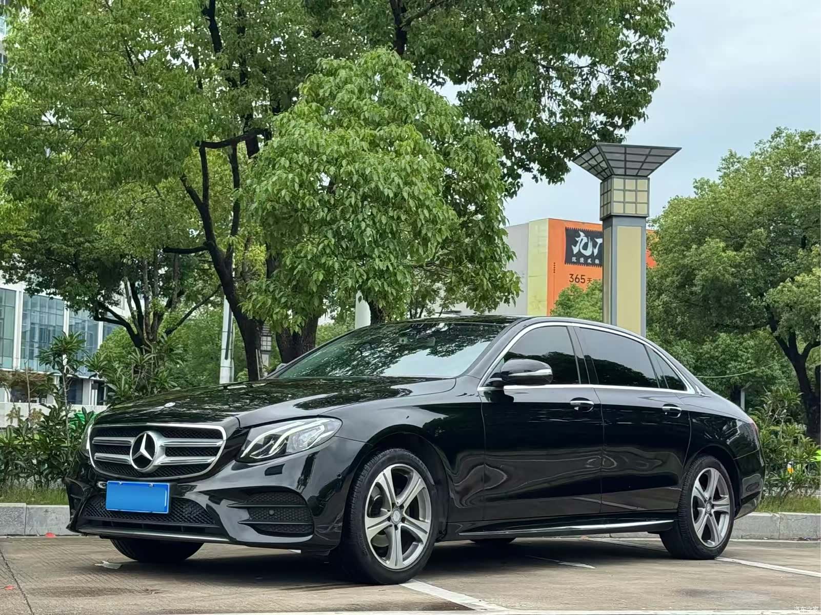 Mercedes-Benz E-Class, 2017 2
