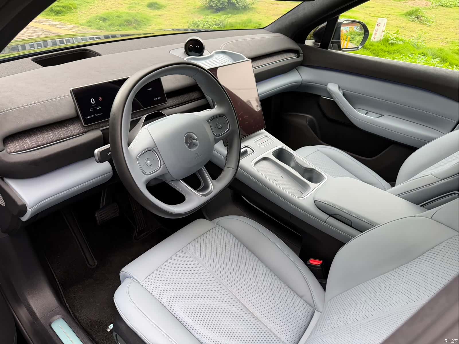 NIO EC6, 2024 8