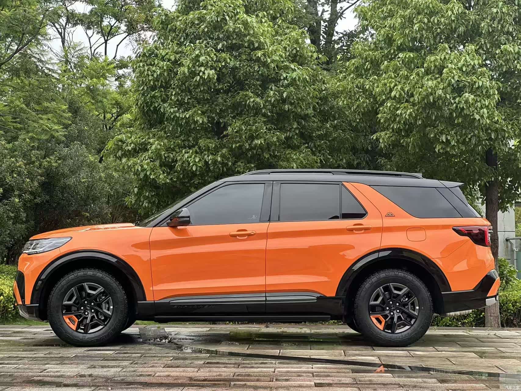 Ford Explorer, 2024 7