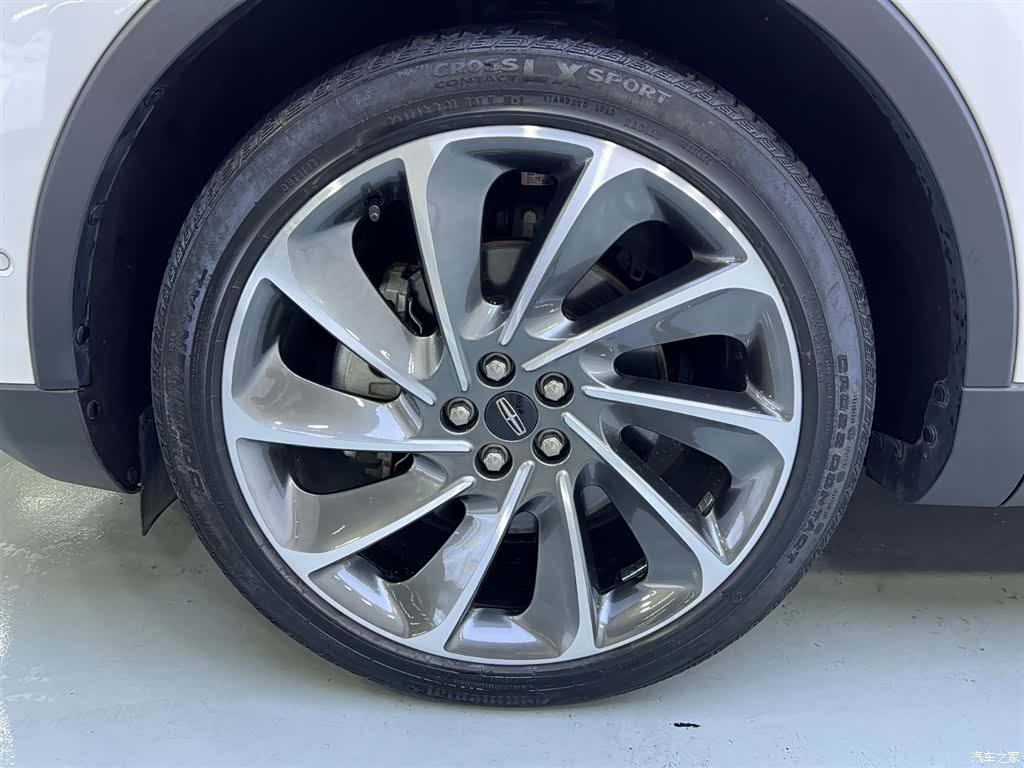 Lincoln Nautilus, 2021 26