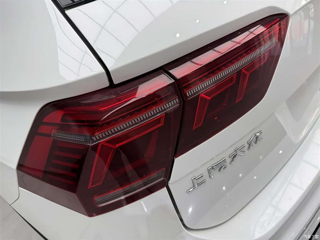 Volkswagen Tiguan L, 2023 6