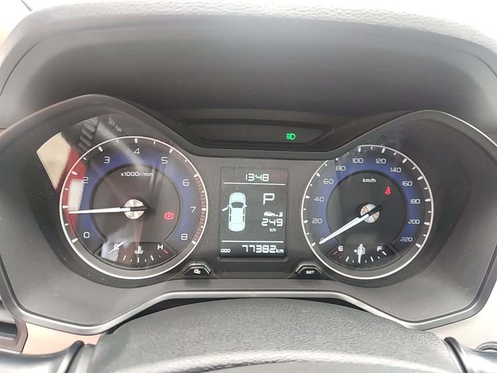 Geely X3, 2020 12