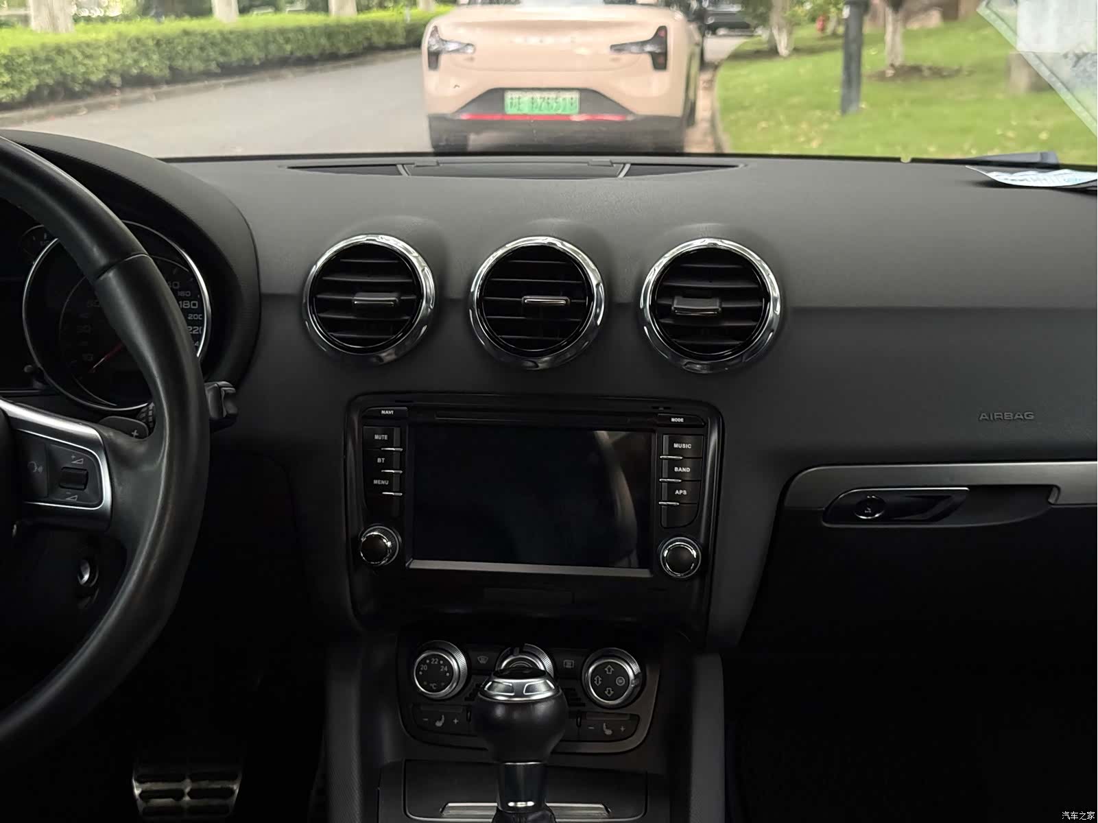 Audi TT, 2012 22