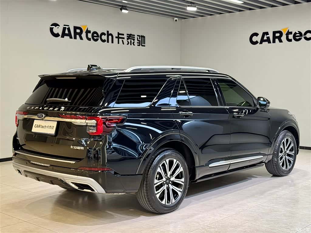 Ford Explorer, 2026 4