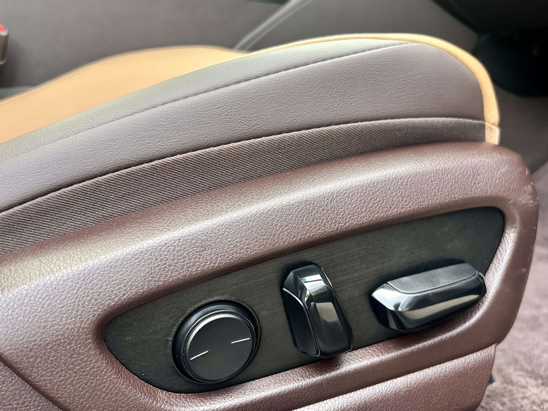 Lexus ES, 2020 13
