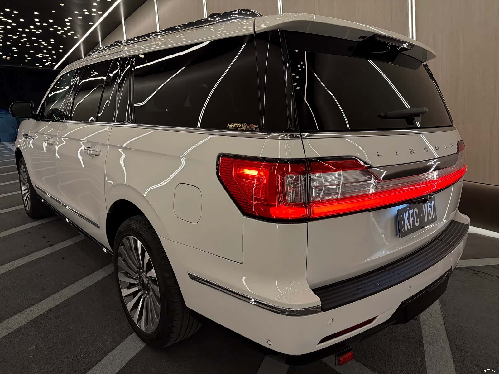Lincoln Navigator, 2021 9