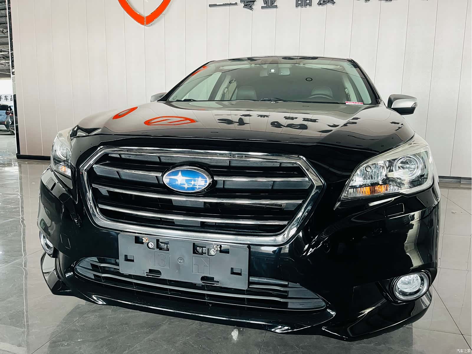 Subaru Legacy, 2017 все фото