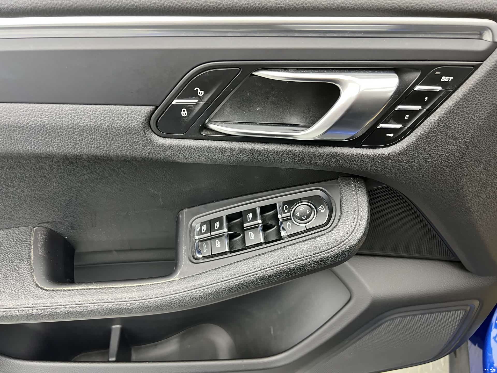 Porsche Macan, 2017 все фото