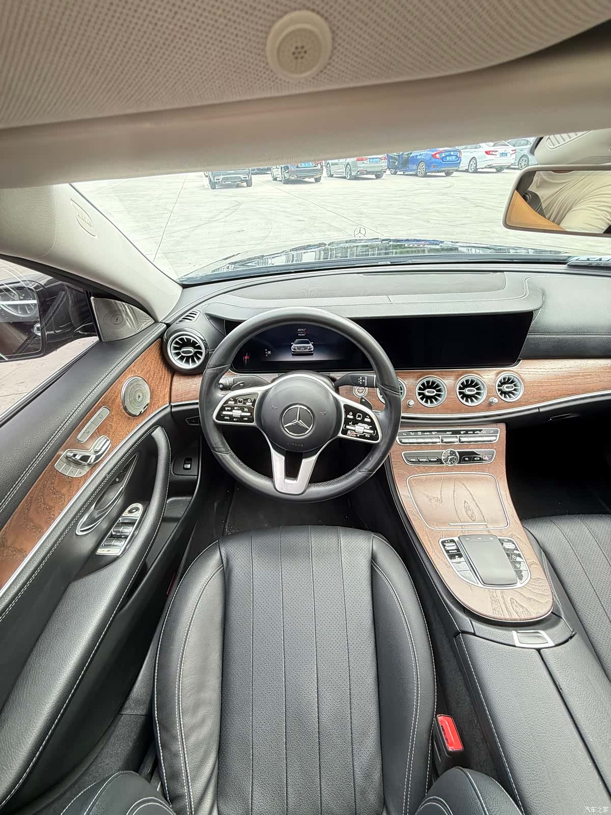 Mercedes-Benz E-Class, 2019 9