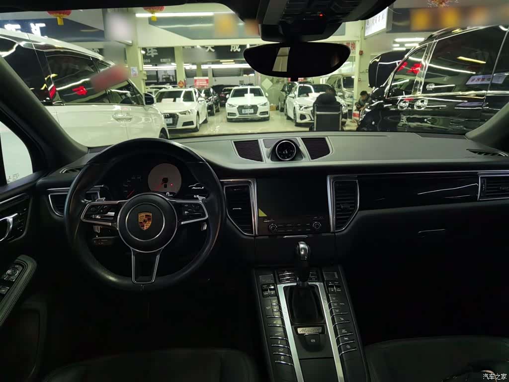 Porsche Macan, 2017 10