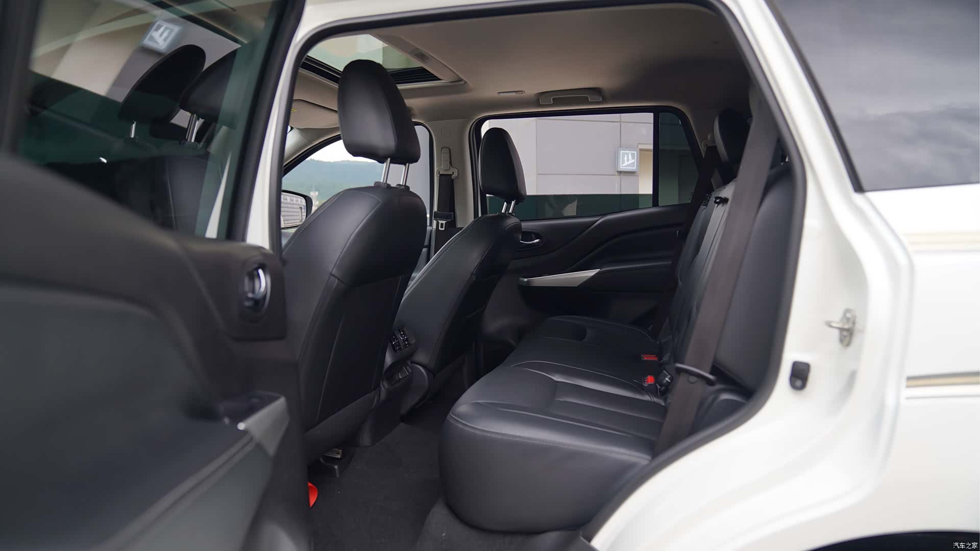 Nissan Terra, 2021 6