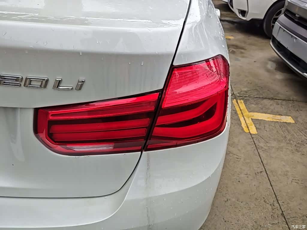 BMW 3 Series, 2018 8