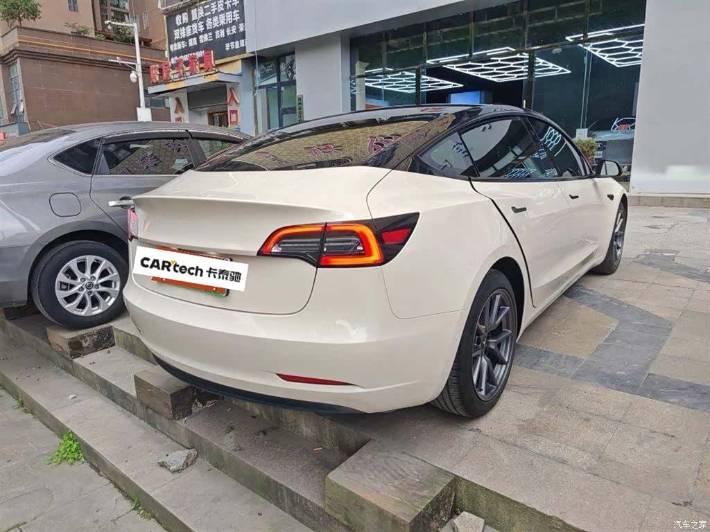Tesla Model 3, 2021 3