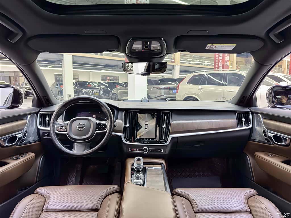 Volvo S90, 2023 11