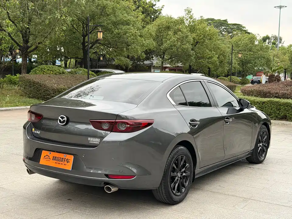 Mazda 3 Angkesaila