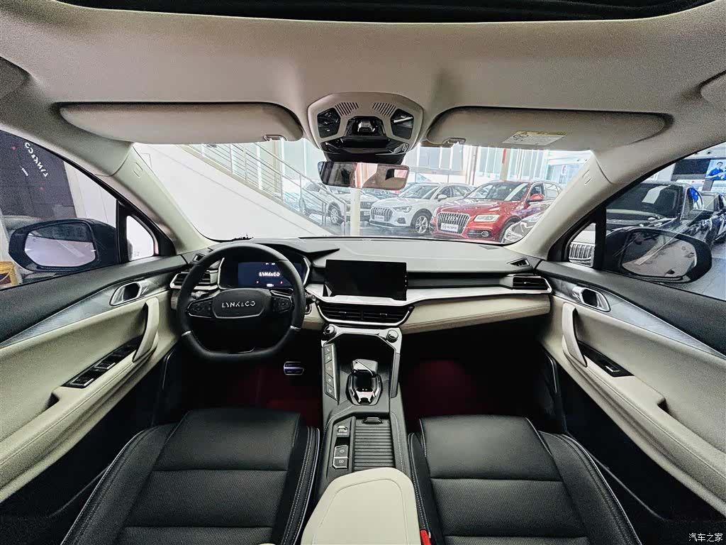 Lynk & Co 02, 2022 14