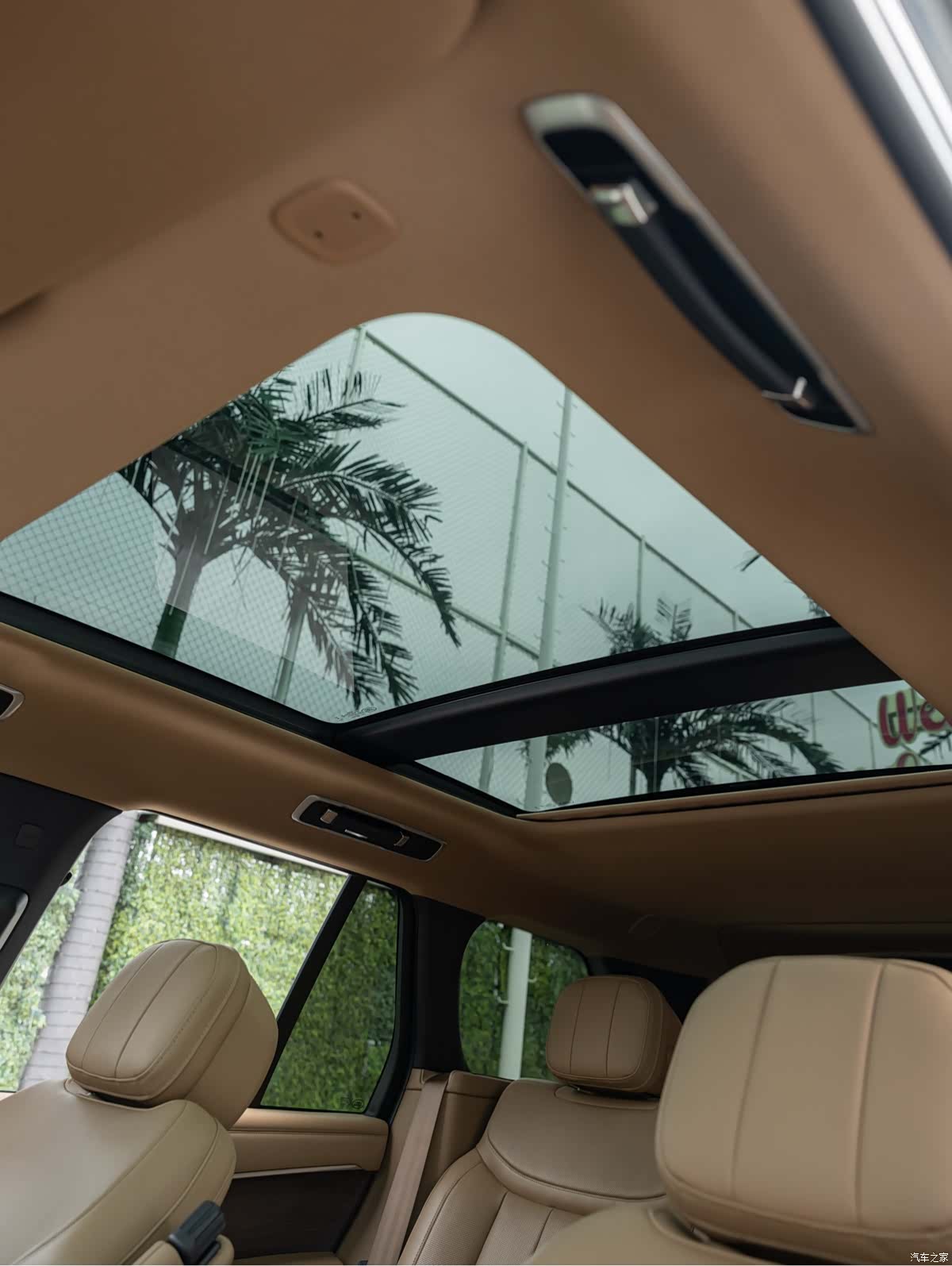 Land Rover Range Rover, 2022 16