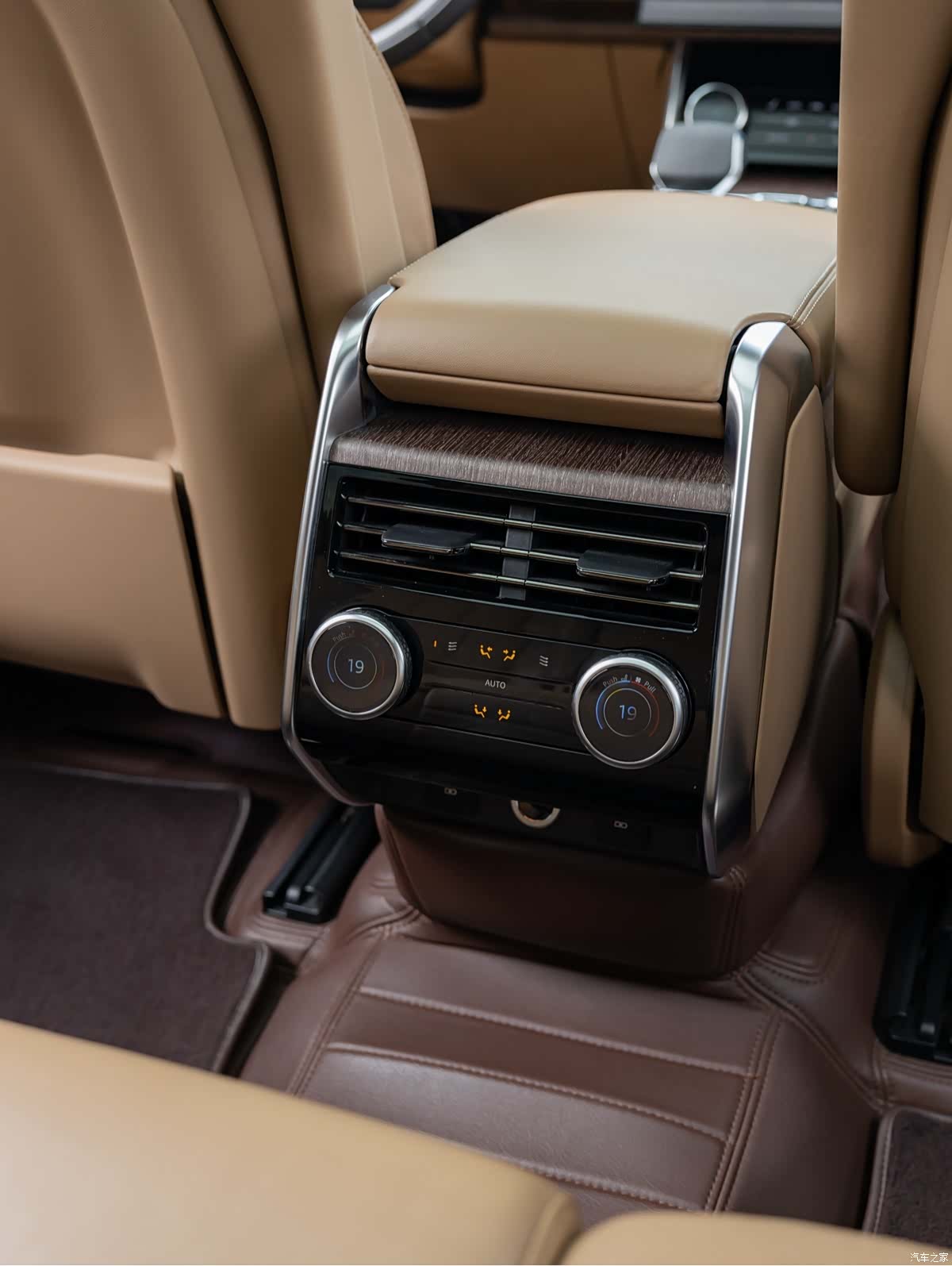 Land Rover Range Rover, 2022 22