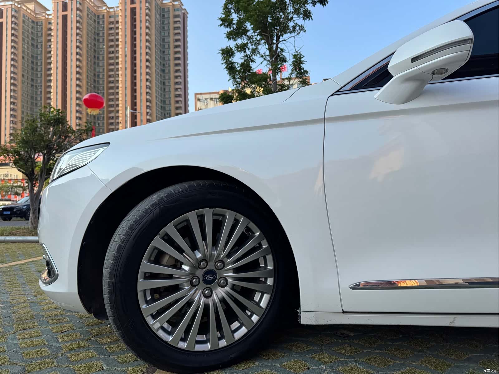 Ford Taurus, 2016 8