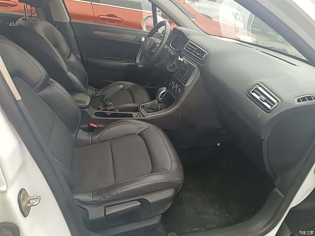 Citroen C4, 2017 25
