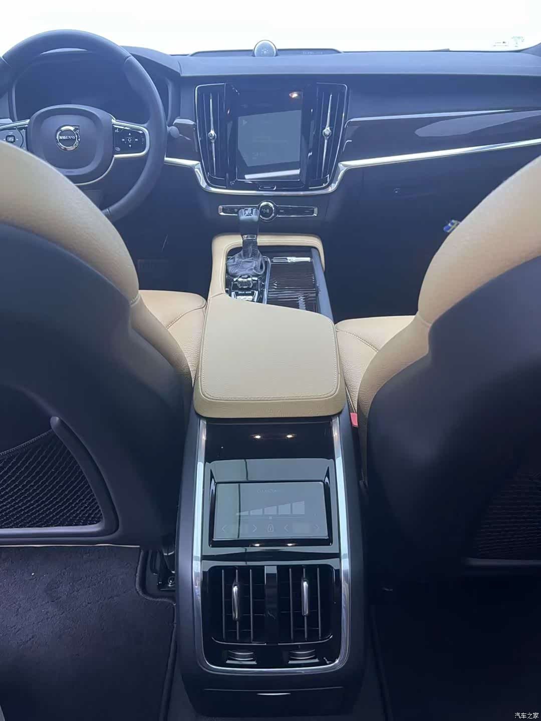 Volvo S90, 2018 8