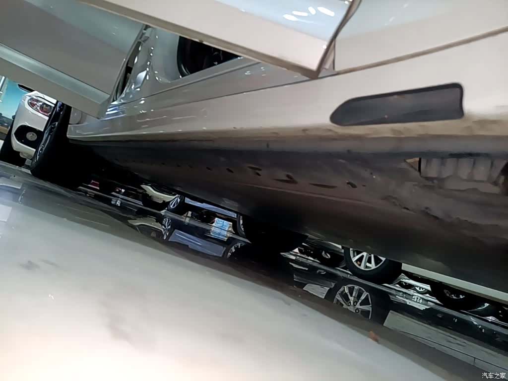 BMW iX3, 2023 21