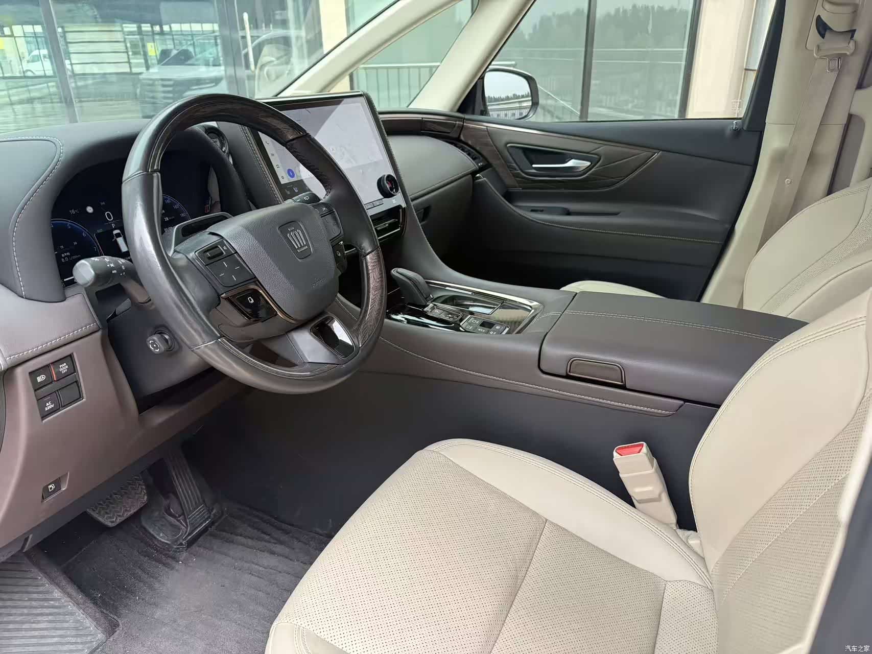 Toyota Vellfire, 2023 7