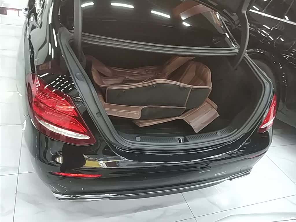 Mercedes-Benz E-Class, 2020 19