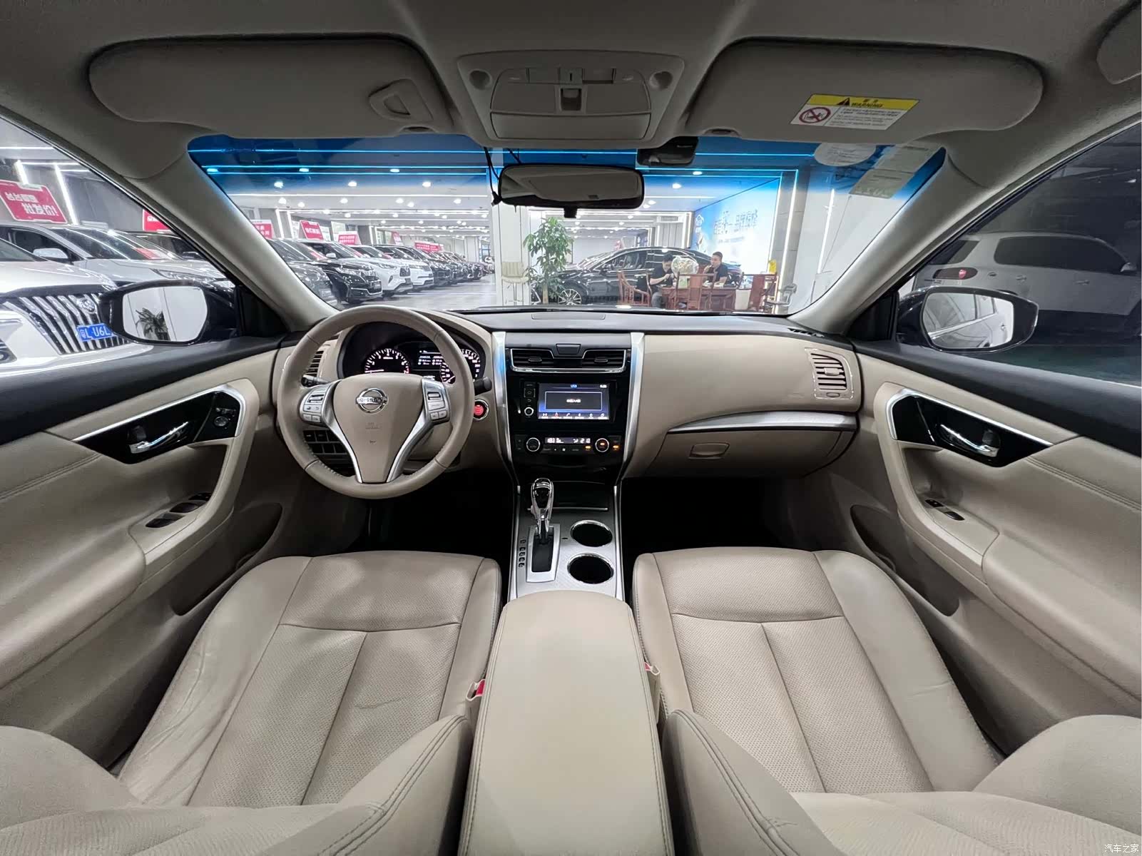 Nissan Teana, 2018 13
