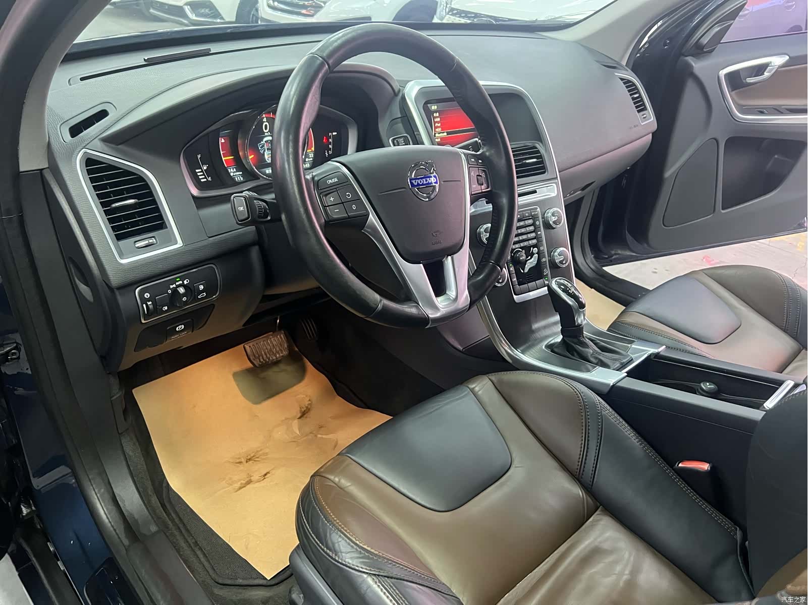 Volvo XC60, 2014 8