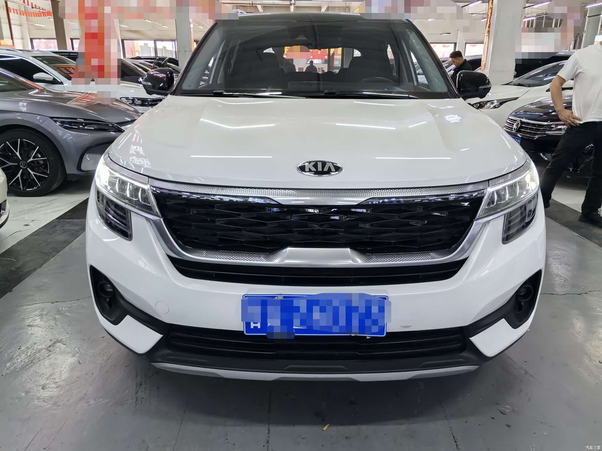 Kia KX3, 2021 2