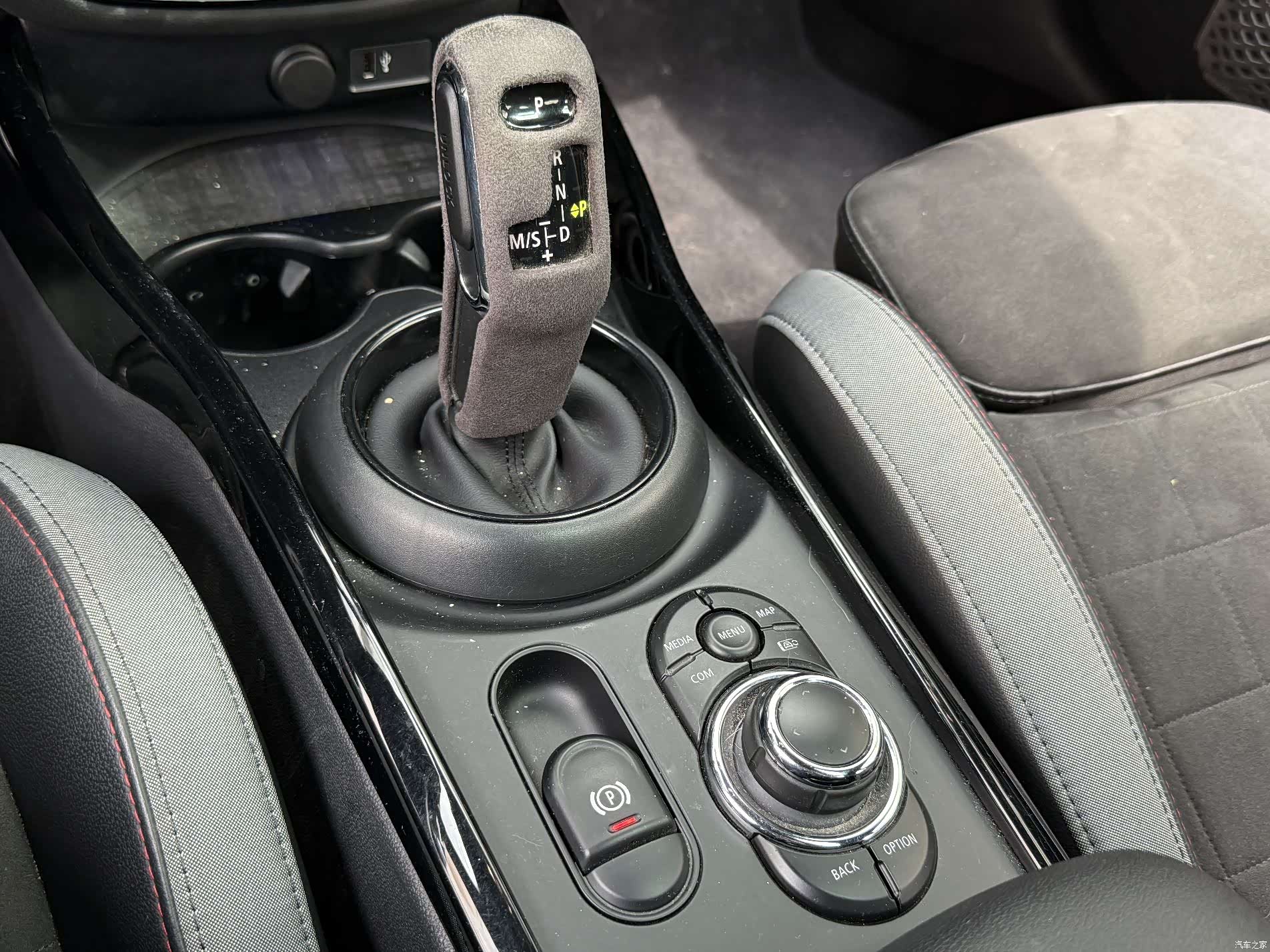 Mini Clubman, 2022 10